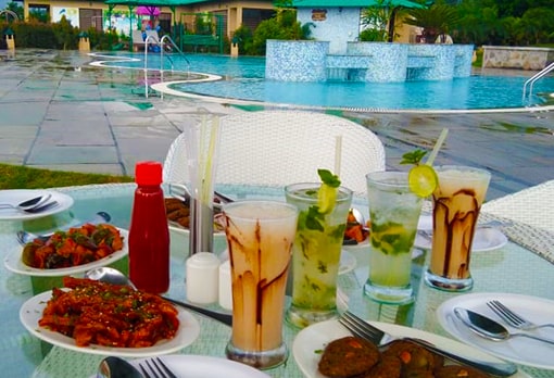 restaurant at jim corbett